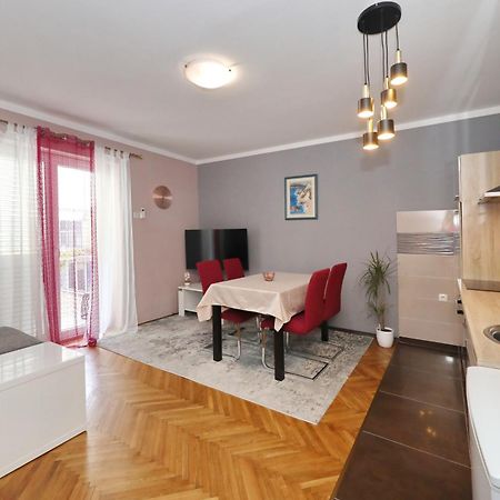 City Apartment Marcela 자다르 외부 사진